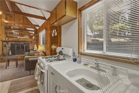 Kitchen - 22980 Crest Frst, Crestline, CA 92325 photo 2 of 2