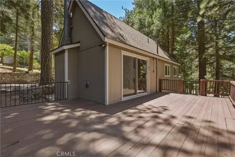 Exterior - 22980 Crest Frst, Crestline, CA 92325 photo 4 of 4