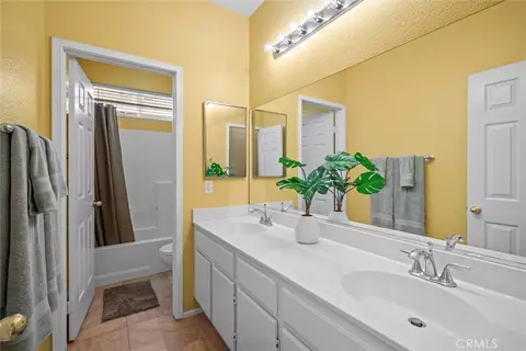 Bath - 1856 Plainfield, Corona, CA 92883 photo 1 of 2