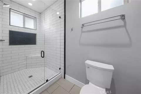 Bath - 1540 W Cypress, Redlands, CA 92373 photo 3 of 3