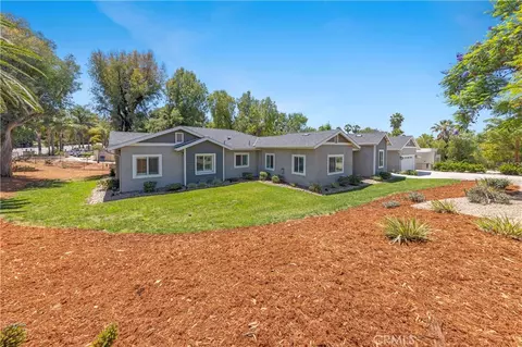 Exterior - 1540 W Cypress, Redlands, CA 92373 photo 2 of 5