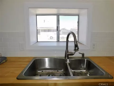 Kitchen - 503 Palm, Needles, CA 92363 photo 5 of 6