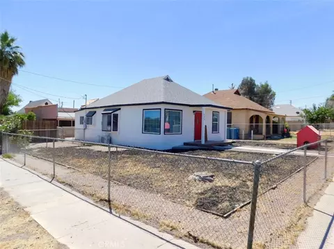 Exterior - 503 Palm, Needles, CA 92363 photo 4 of 7