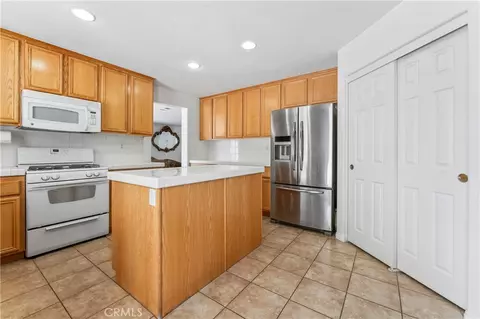 Kitchen - 29192 Eldorado, Menifee, CA 92587 photo 3 of 3