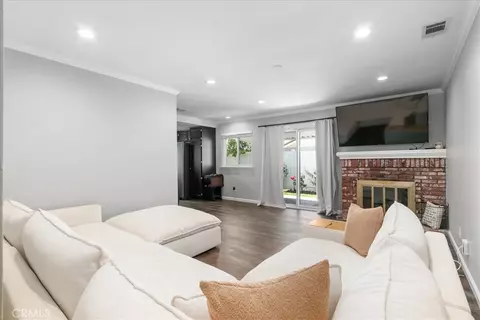 Living - 28005 Nona Ave, Highland, CA 92346 photo 2 of 3
