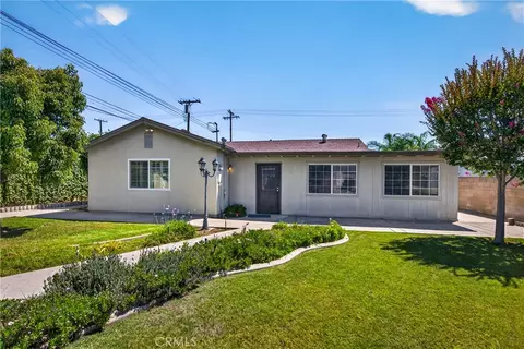 Exterior - 5146 Golden Ave, Riverside, CA 92505 photo 6 of 8