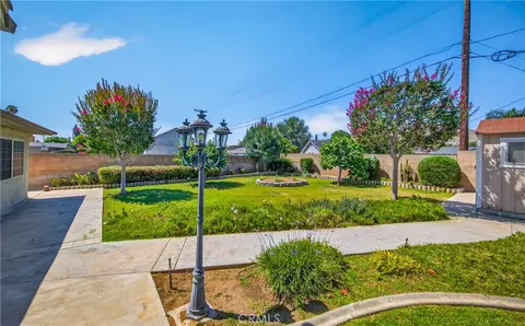 Exterior - 5146 Golden Ave, Riverside, CA 92505 photo 7 of 8