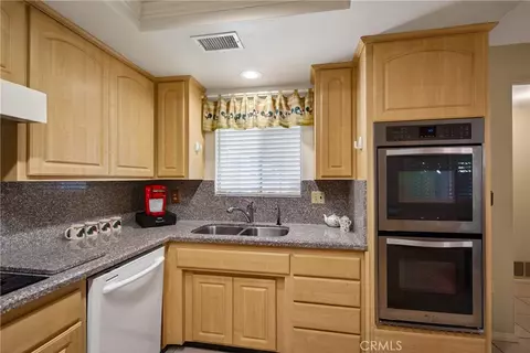 Kitchen - 5146 Golden Ave, Riverside, CA 92505 photo 3 of 4