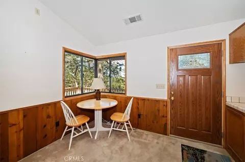 Dining - 955 Coulter Pne, Crestline, CA 92325 photo 1 of 1