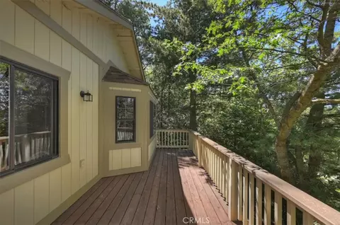 Exterior - 955 Coulter Pne, Crestline, CA 92325 photo 7 of 8