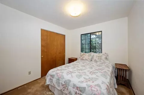Bedroom - 955 Coulter Pne, Crestline, CA 92325 photo 1 of 6