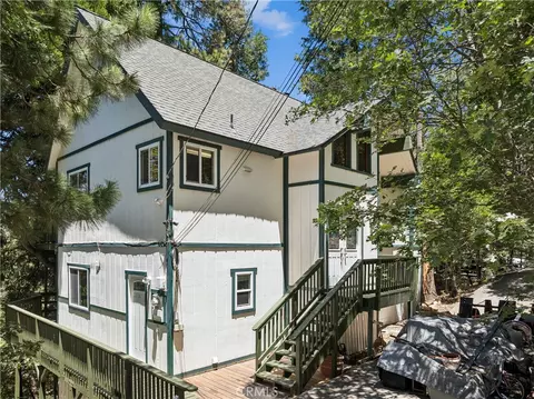 Exterior - 582 Grass Valley Ct, Lake Arrowhead, CA 92352 photo 8 of 8