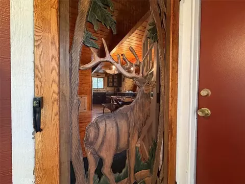 Entry Way - 349 Castle Gate, Lake Arrowhead, CA 92352 photo 1 of 4