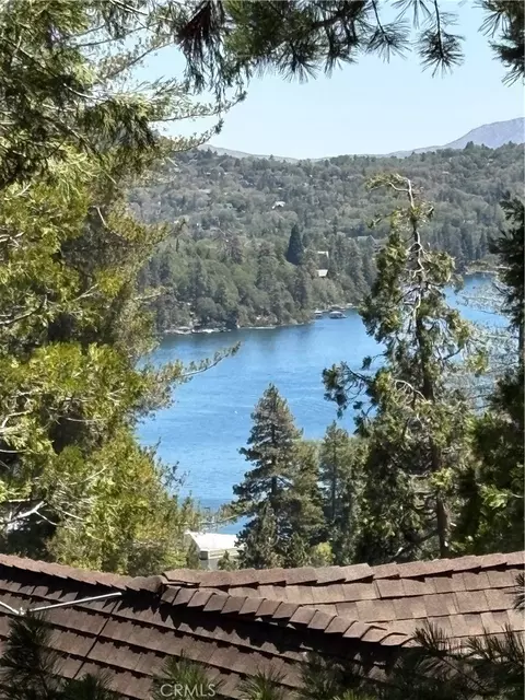 View/Area - 349 Castle Gate, Lake Arrowhead, CA 92352 photo 2 of 2