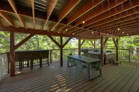 Exterior - 349 Castle Gate, Lake Arrowhead, CA 92352 photo 6 of 14