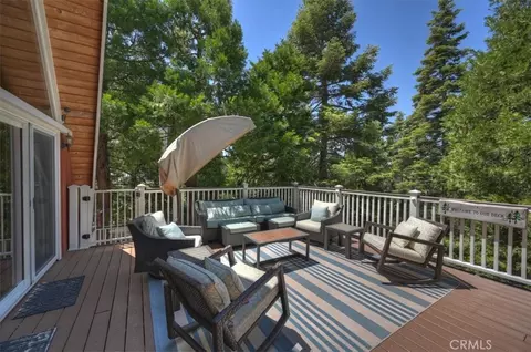 Exterior - 349 Castle Gate, Lake Arrowhead, CA 92352 photo 2 of 14