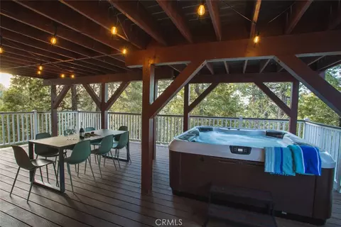 Exterior - 349 Castle Gate, Lake Arrowhead, CA 92352 photo 4 of 14