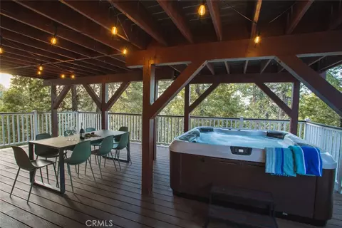 Exterior - 349 Castle Gate, Lake Arrowhead, CA 92352 photo 4 of 13