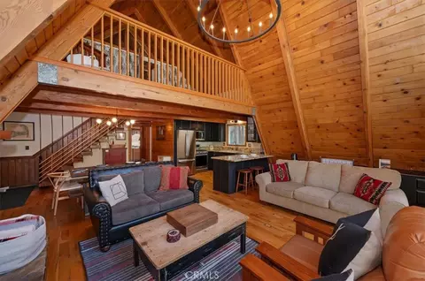Living - 349 Castle Gate, Lake Arrowhead, CA 92352 photo 5 of 7