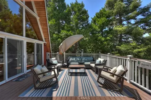Exterior - 349 Castle Gate, Lake Arrowhead, CA 92352 photo 9 of 14