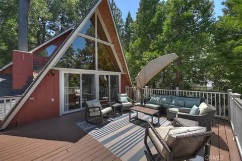 Exterior - 349 Castle Gate, Lake Arrowhead, CA 92352 photo 8 of 14