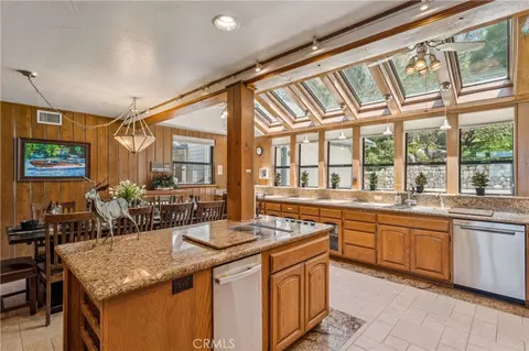 Kitchen - 1369 Yellowstone, Lake Arrowhead, CA 92352 photo 1 of 4