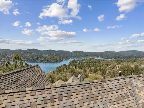 View/Area - 1369 Yellowstone, Lake Arrowhead, CA 92352 photo 3 of 7