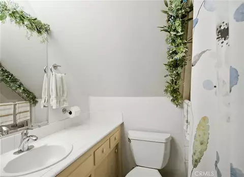Bath - 1021 Cimarron, Redlands, CA 92374 photo 2 of 2