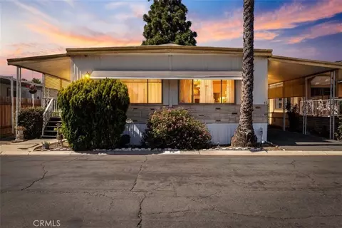300 N Rampart St #42, Orange, CA 92868