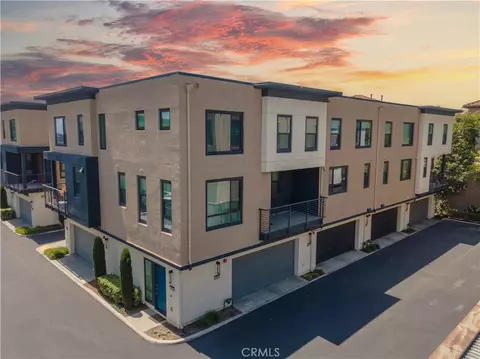 2866 N Glassell, Orange, CA 92865