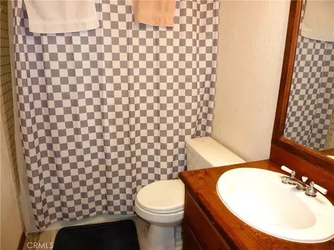 Bath - 21531 Sawpit Canyon Rd, Cedarpines Park, CA 92322 photo 1 of 8