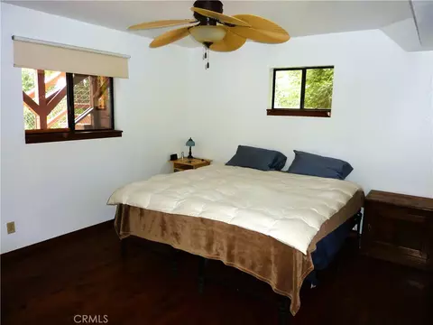 Bedroom - 21531 Sawpit Canyon Rd, Cedarpines Park, CA 92322 photo 3 of 7
