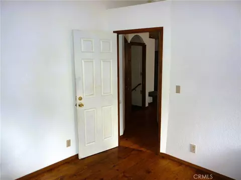 Bedroom - 21531 Sawpit Canyon Rd, Cedarpines Park, CA 92322 photo 2 of 7