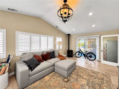 Living - 18550 Eucalyptus, Hesperia, CA 92345 photo 1 of 1