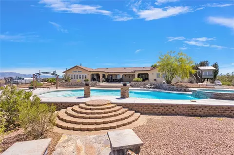 Exterior - 18550 Eucalyptus, Hesperia, CA 92345 photo 8 of 22