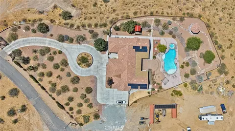 View/Area - 18550 Eucalyptus, Hesperia, CA 92345 photo 2 of 13