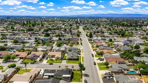 View/Area - 9371 Vernon Ave, Montclair, CA 91763 photo 11 of 13