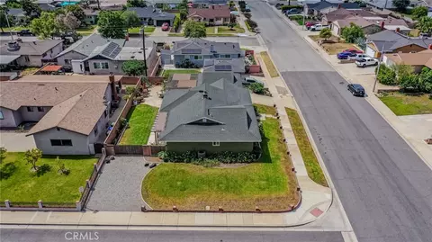 View/Area - 9371 Vernon Ave, Montclair, CA 91763 photo 6 of 13