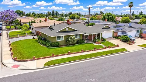View/Area - 9371 Vernon Ave, Montclair, CA 91763 photo 4 of 13