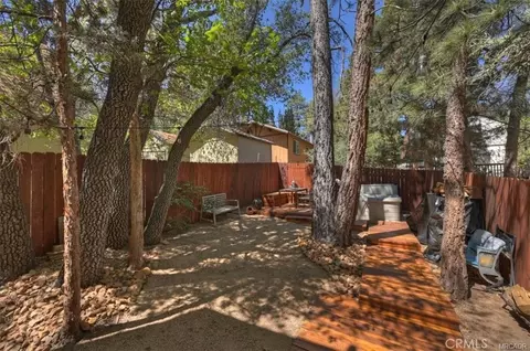 Exterior - 756 Cedar, Sugarloaf, CA 92386 photo 8 of 10