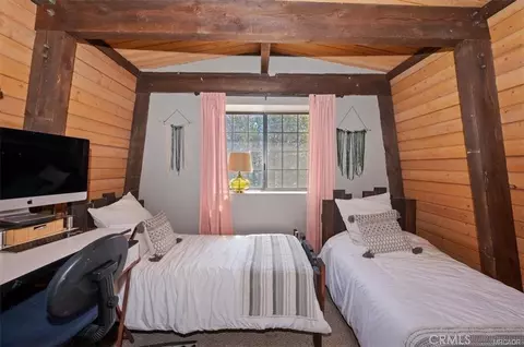 Bedroom - 756 Cedar, Sugarloaf, CA 92386 photo 5 of 6