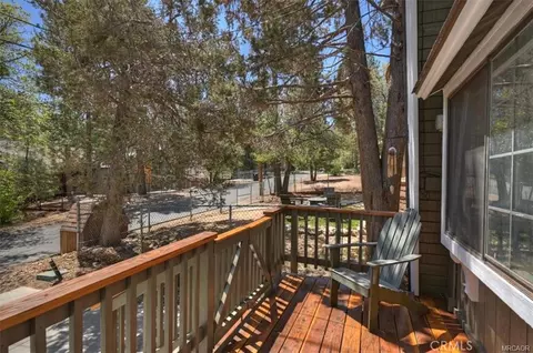 Exterior - 756 Cedar, Sugarloaf, CA 92386 photo 4 of 10