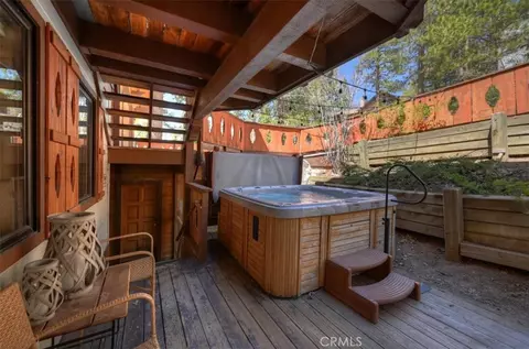 Exterior - 764 Menlo, Big Bear Lake, CA 92315 photo 7 of 8