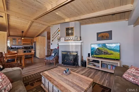 Living - 764 Menlo, Big Bear Lake, CA 92315 photo 1 of 4