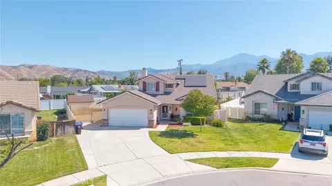 View/Area - 33852 Glenoaks, Yucaipa, CA 92399 photo 1 of 5