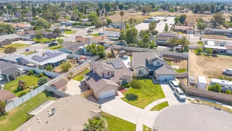 View/Area - 33852 Glenoaks, Yucaipa, CA 92399 photo 3 of 5