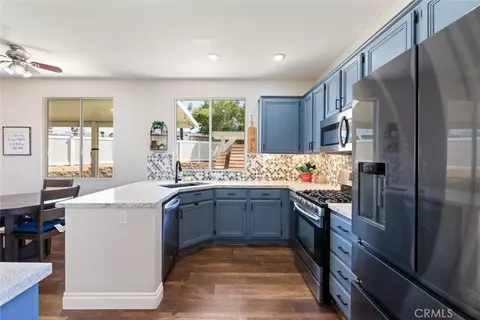Kitchen - 33852 Glenoaks, Yucaipa, CA 92399 photo 1 of 3