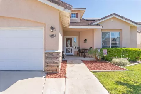 Exterior - 33852 Glenoaks, Yucaipa, CA 92399 photo 4 of 12