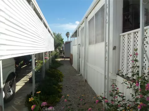 655 E Main St #78, San Jacinto, CA 92583 photo 11