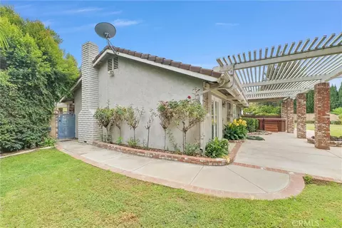 Exterior - 6225 Cliff Ct, Riverside, CA 92506 photo 6 of 6